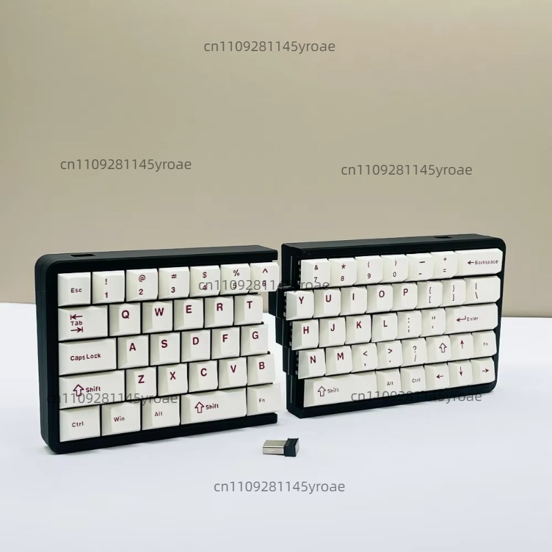 Mechanical Keyboard - لوحة مفاتيح ميكانيكية لاسلكية أحادية الوضع